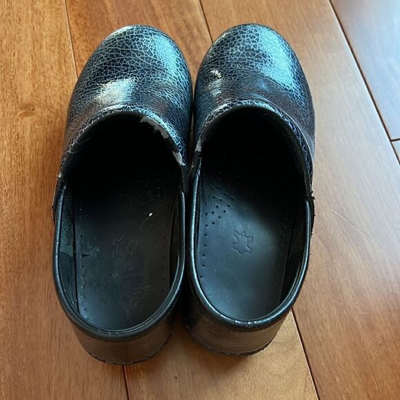 Dansko clog size 38 - Picture 3 of 9